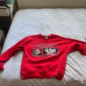 Vintage Wisconsin Badger Rose Bowl Crew Neck
